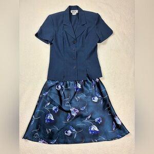 Vintage DBY Navy and Floral Skirt Set Women’s Size 5/6 90s